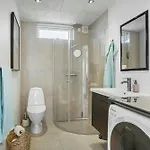 Newly Built Tiny House With River Views