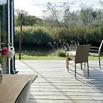 Newly Built Tiny House With River Views בית נופש