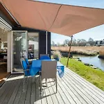 Newly Built Tiny House With River Views בית נופש