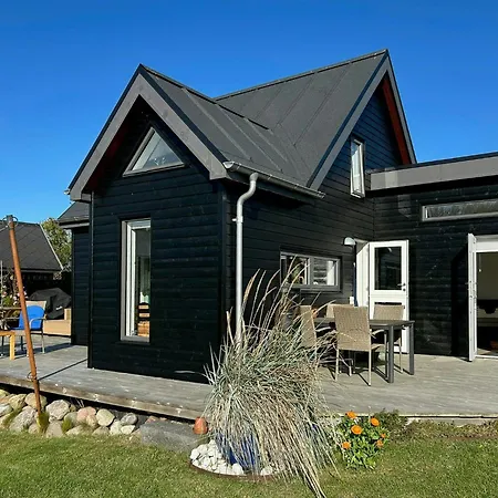 Newly Built Tiny House With River Views Vedelshave