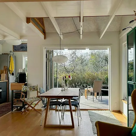 Newly Built Tiny House With River Views Сasa de vacaciones *