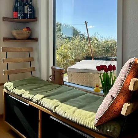 בית נופש Newly Built Tiny House With River Views