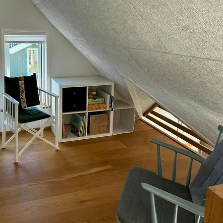度假居 Newly Built Tiny House With River Views