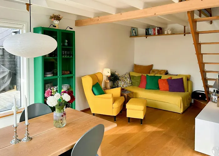 Newly Built Tiny House With River Views Сasa de vacaciones *