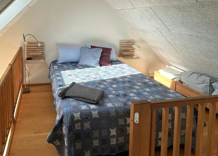 Сasa de vacaciones Newly Built Tiny House With River Views *