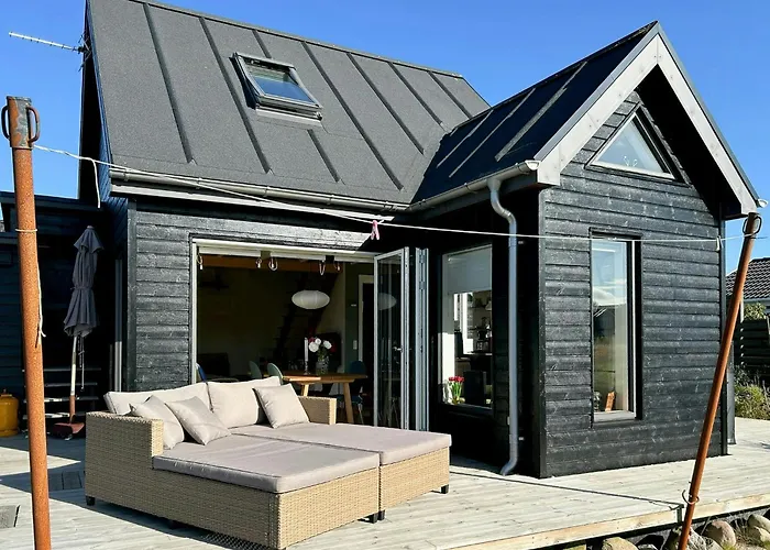 Newly Built Tiny House With River Views Сasa de vacaciones