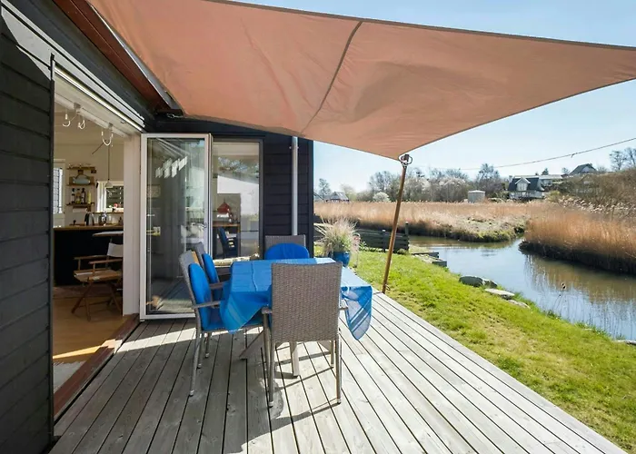 Newly Built Tiny House With River Views Сasa de vacaciones